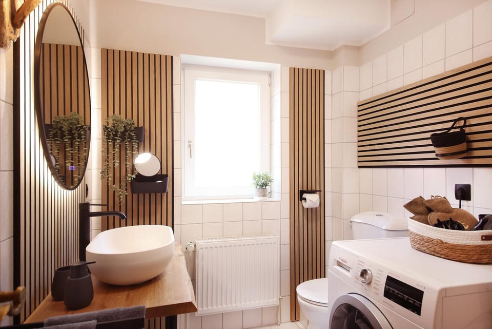 Toilet, Bathroom, washing machine, dryer