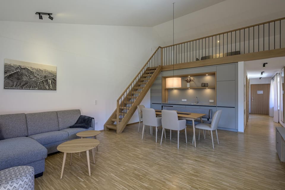 Living room, Seating area, Dining area