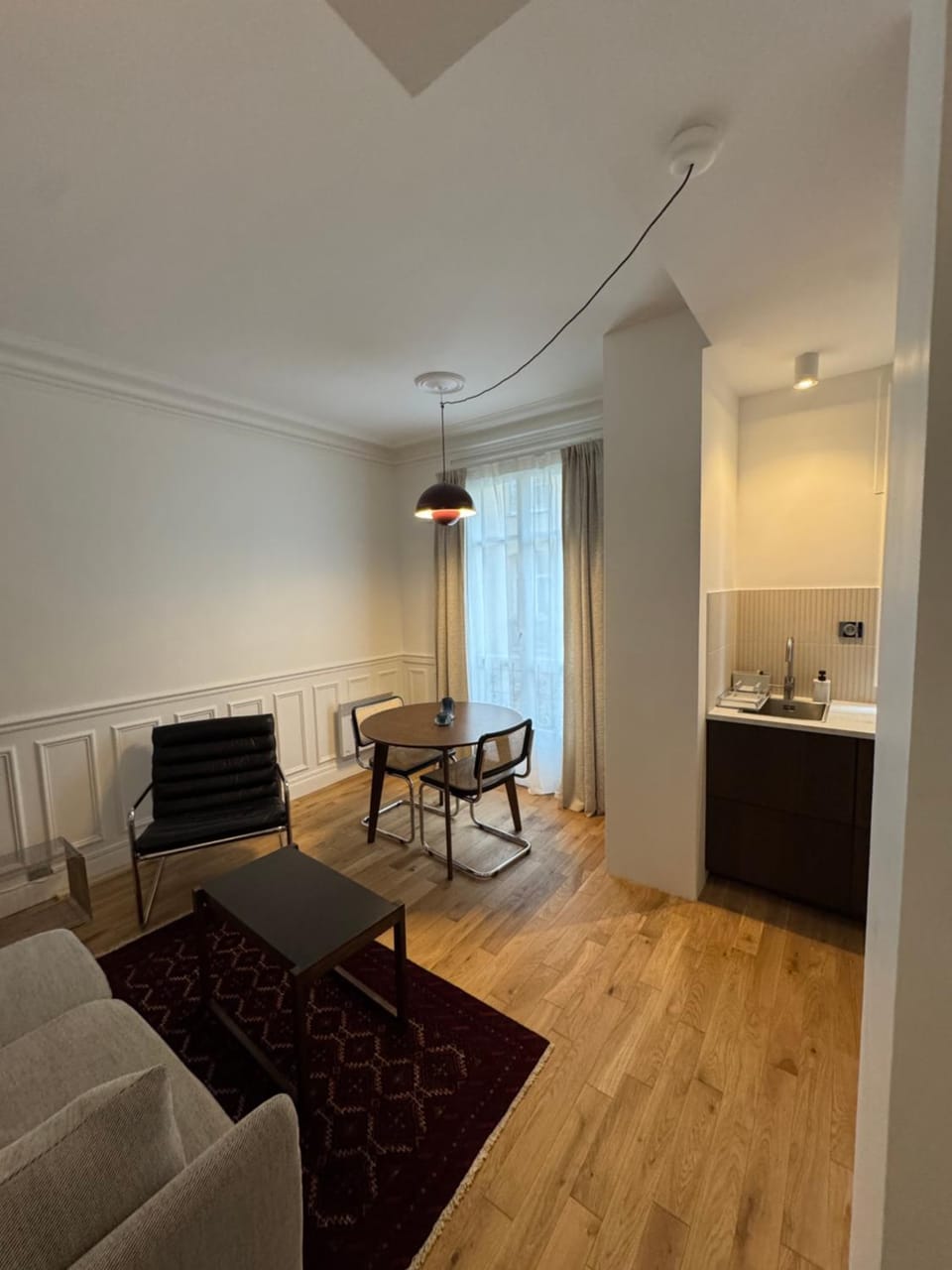 Élégant T2 sur cour Paris Goncourt Apartment in Paris