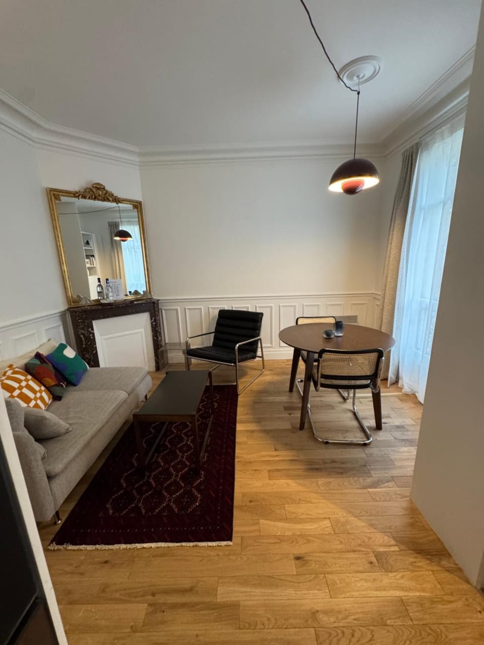 Élégant T2 sur cour Paris Goncourt Apartment in Paris