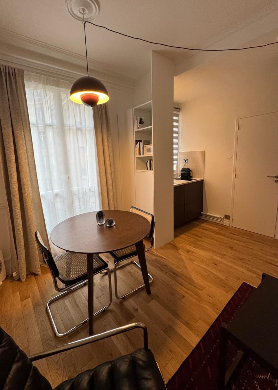 Élégant T2 sur cour Paris Goncourt Apartment in Paris