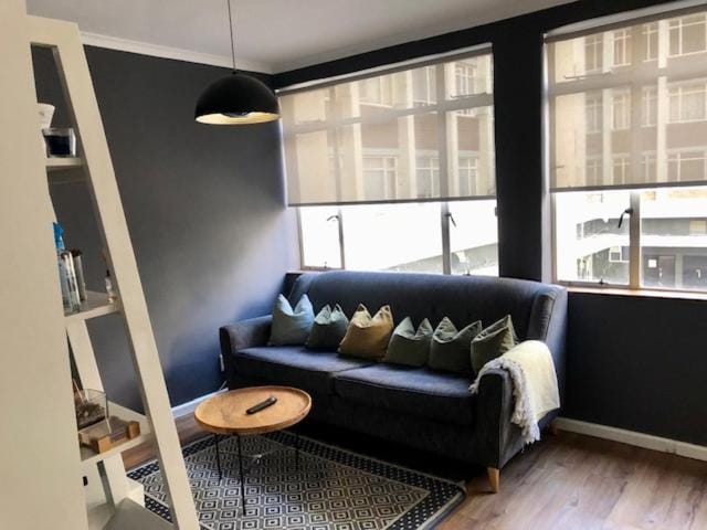 City Centre Apartment - Steps from Everything Apartment in Cape Town