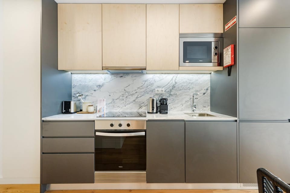 Kitchen or kitchenette