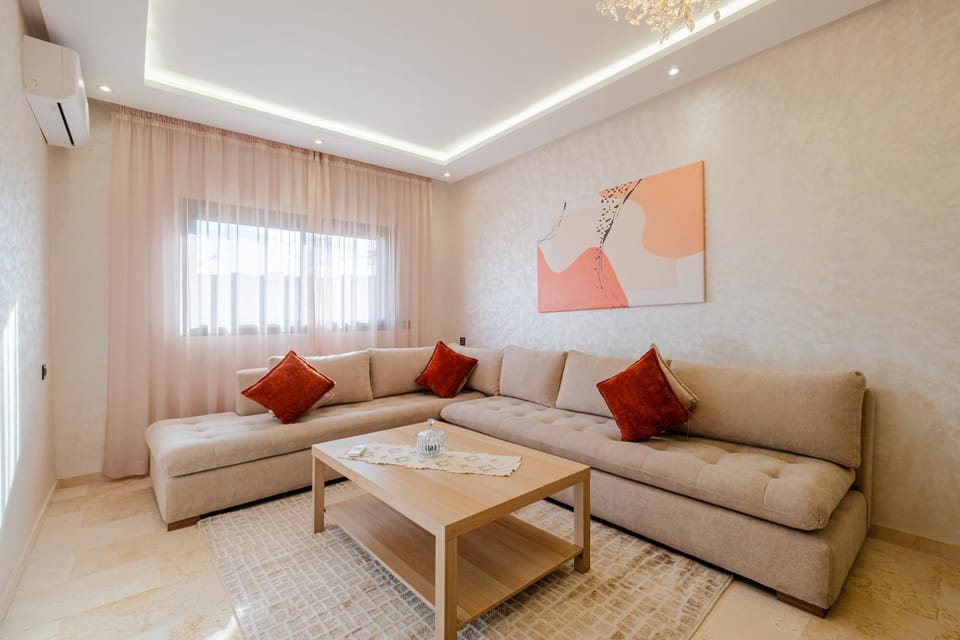 Living room, Seating area, air conditioner