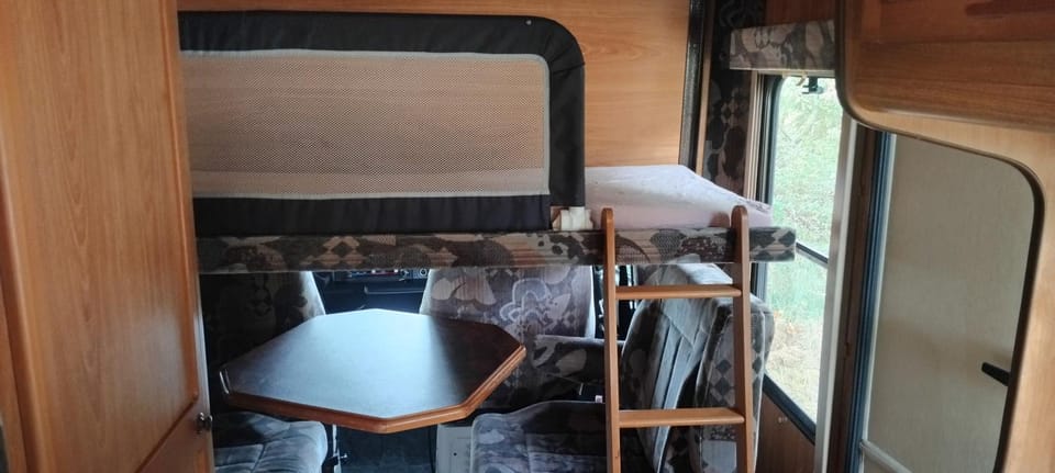 Bed, Seating area, Bedroom
