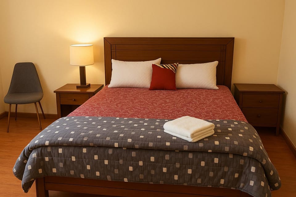 Bed, Photo of the whole room, Bedroom, towels