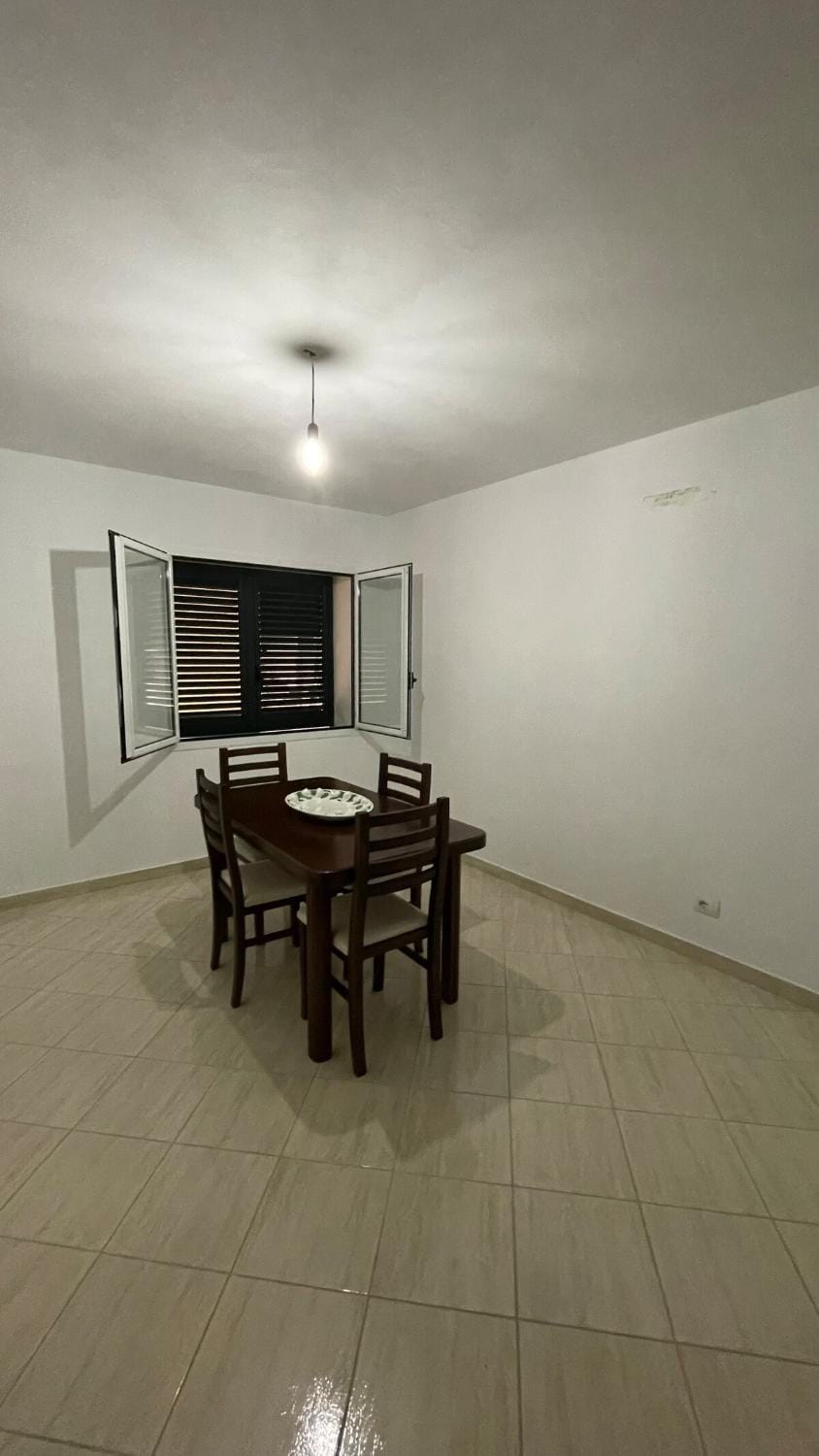 TV and multimedia, Dining area
