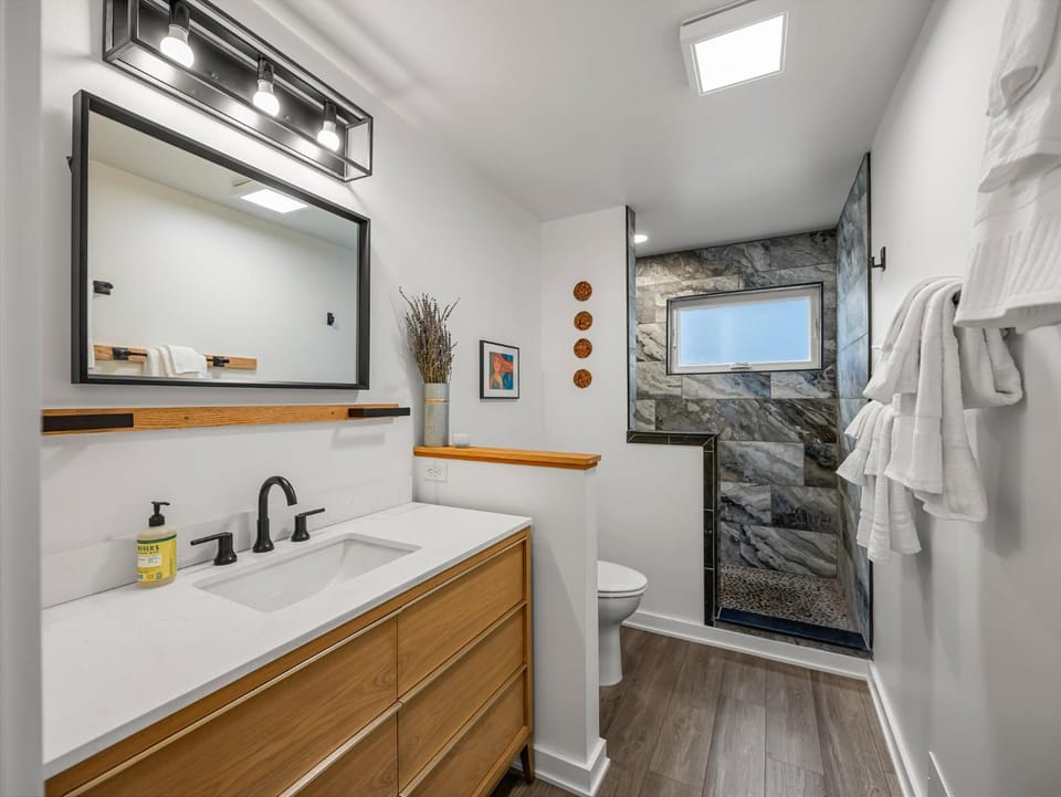Arts District Abode House in Minneapolis