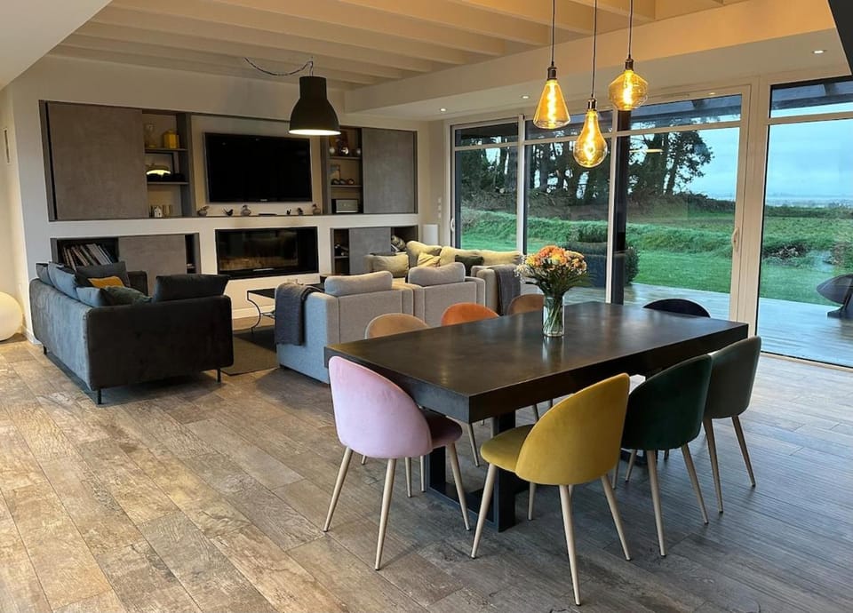 TI DU, villa luxueuse avec vue panoramique - 4 chambres et 3 salles de bain, pour 8 personnes Villa in Finistere
