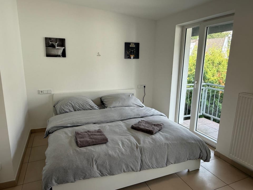 Komfort Studio-Apartment mit Küche & Balkon Apartment in Offenbach
