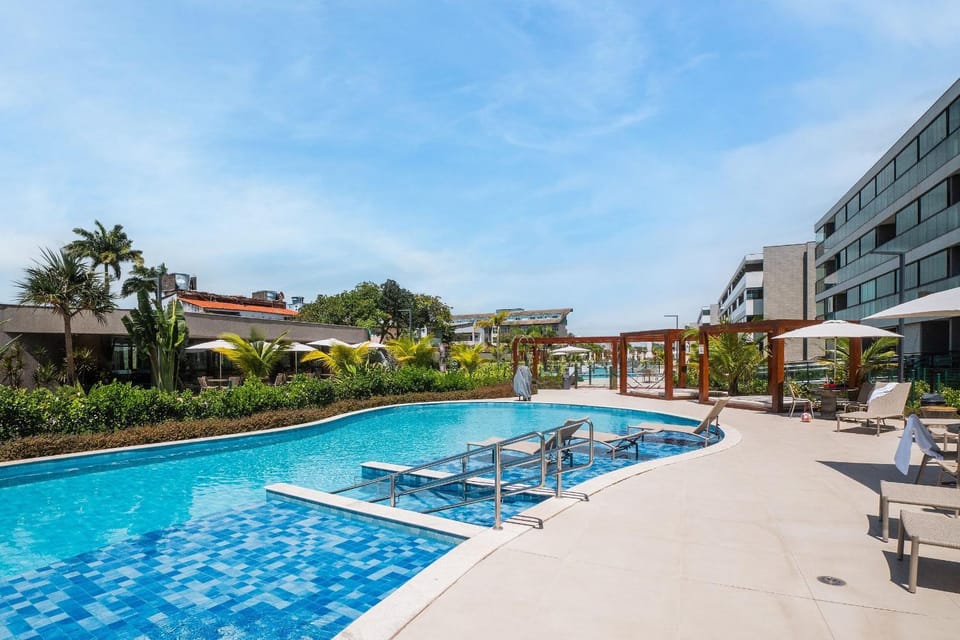 Beach Class Summer Residence - Flats em Porto de Galinhas por Yolo House in Ipojuca
