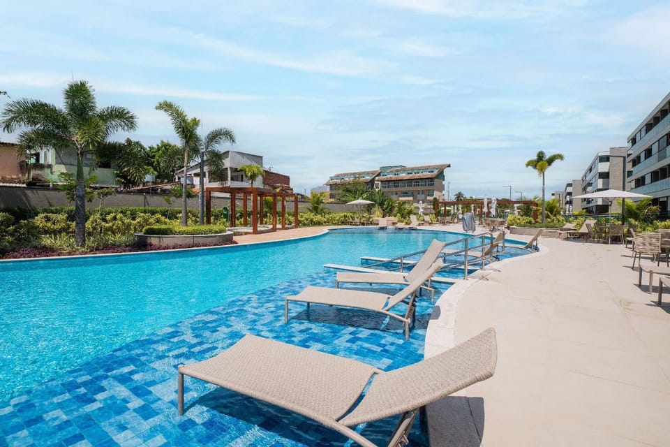 Beach Class Summer Residence - Flats em Porto de Galinhas por Yolo House in Ipojuca