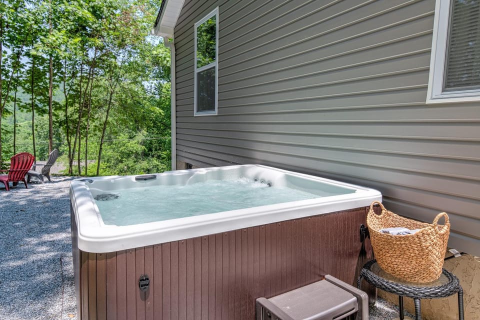 Hot Tub