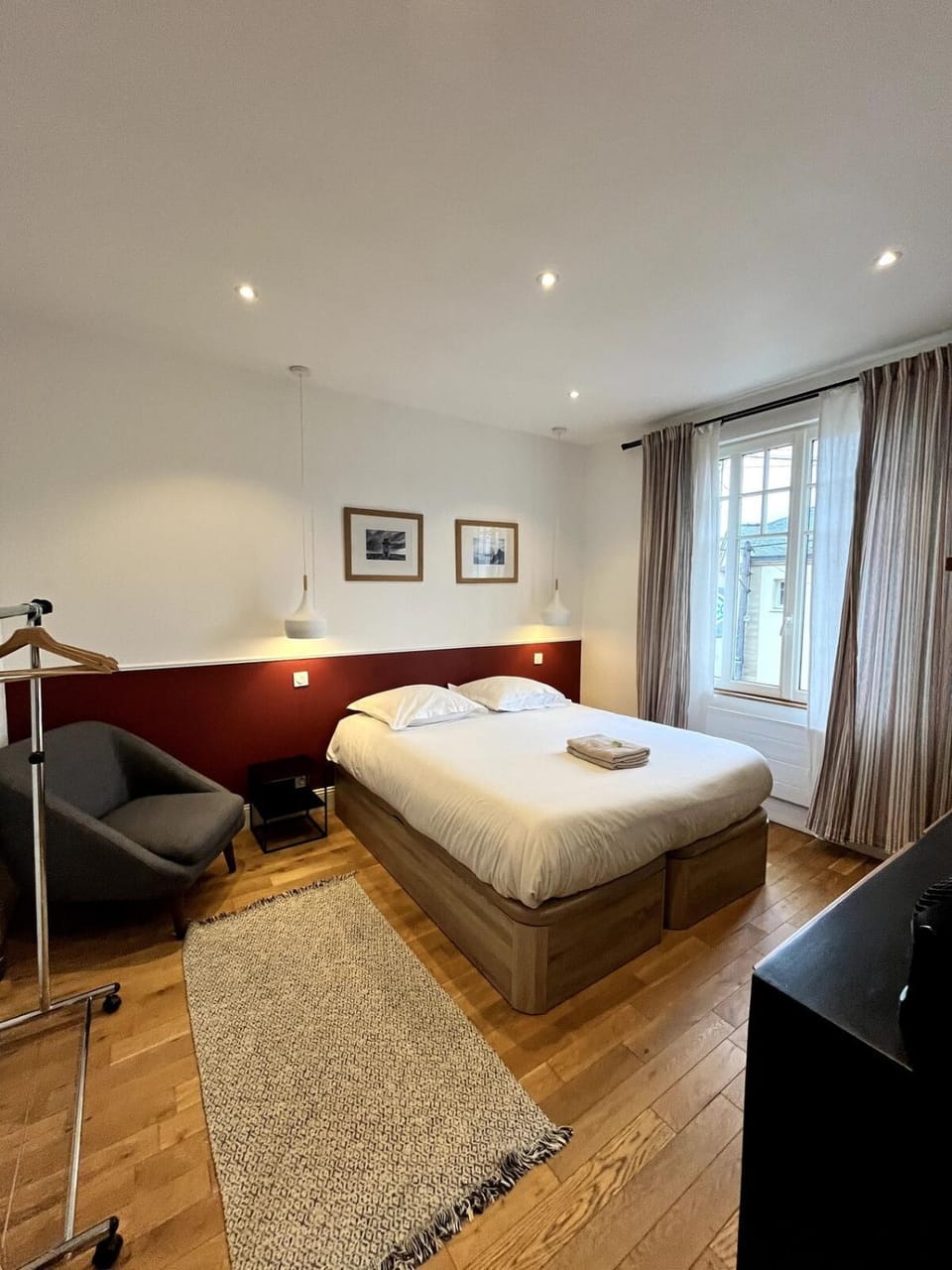 Intemporel 4 pers 2 chambres TV WiFi Apartment in Nantes