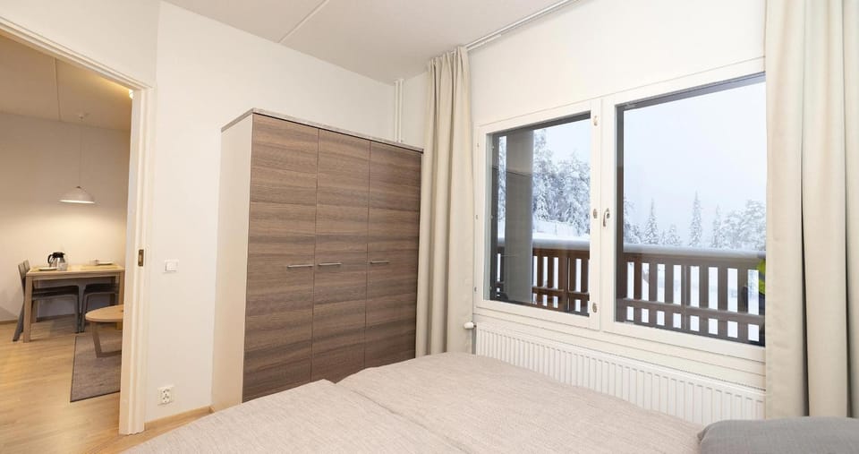 Ruka City Chalets, ski-in ski-out, 2 ski pass Apartment in Lapland