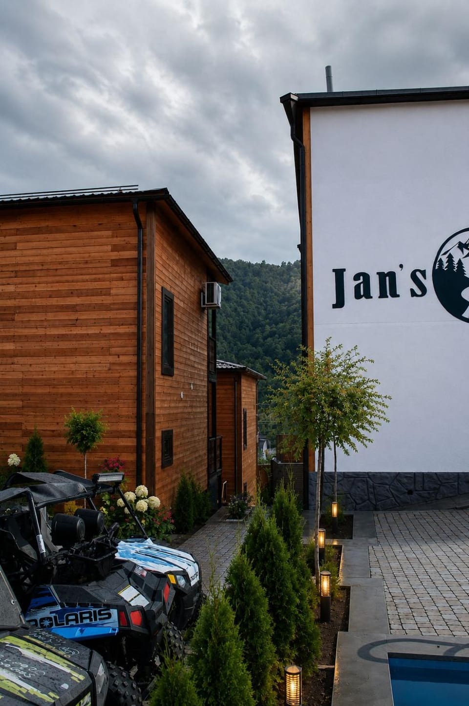 Jans Hotel in Armenia