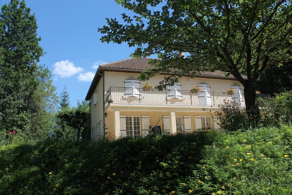 Property building, Day, Garden view