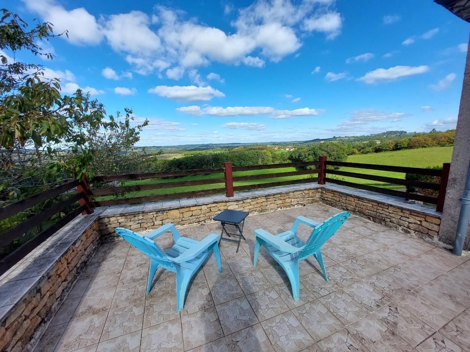 View (from property/room), Balcony/Terrace