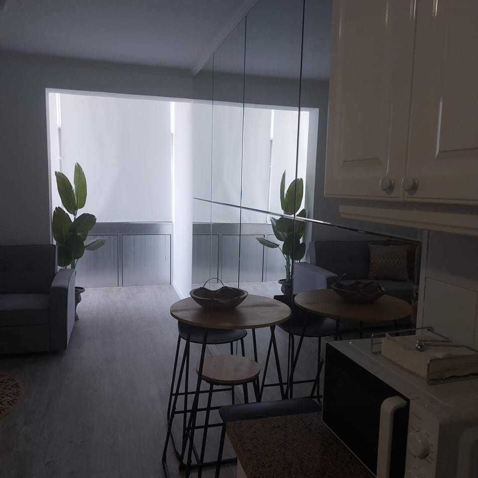Atlantic View Free Parking Apartment in Funchal