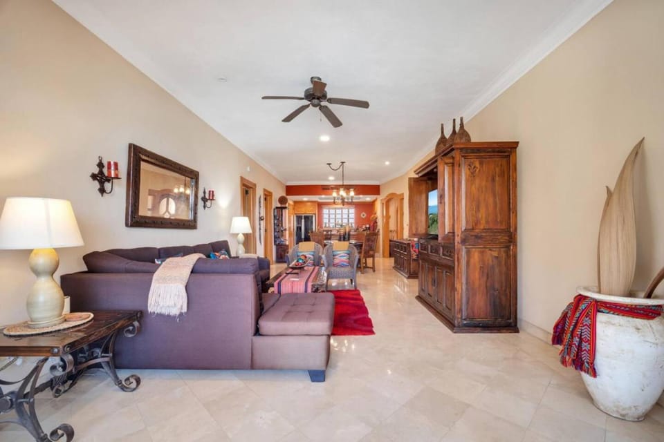 Beachfront Premium Ocean View 5 Star Beach View House in Cabo San Lucas