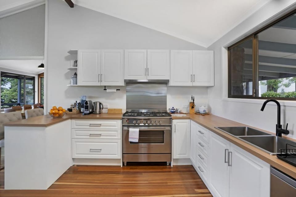 Kitchen or kitchenette, stove