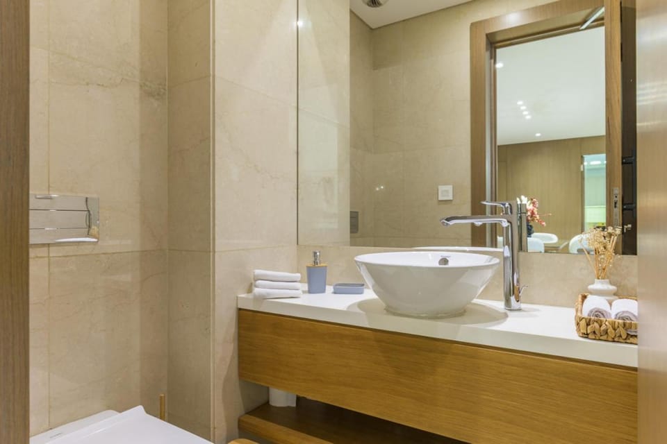 Shower, Bathroom, Bath, towels
