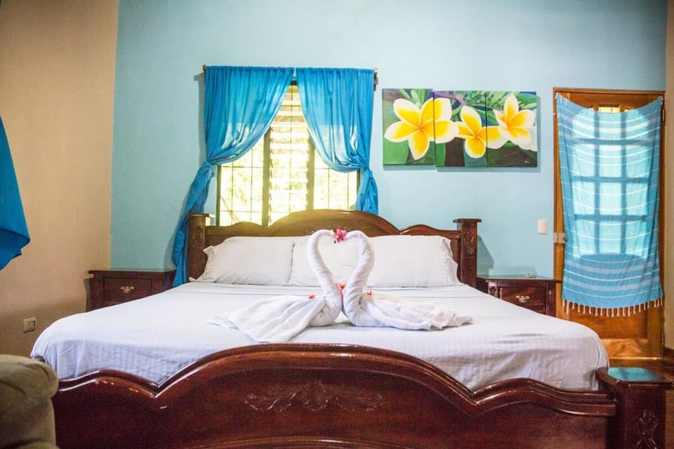 Casa Aloha on Los Mangos Street House in Guanacaste Province