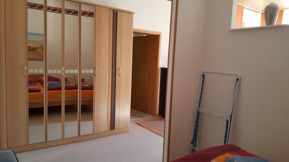 Bedroom, wardrobe
