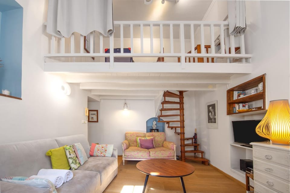 Charmant 3 pièces avec terrase - Vieille Ville Apartment in Menton