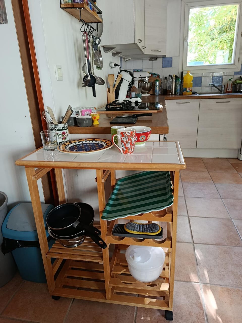 Kitchen or kitchenette, stove, toaster