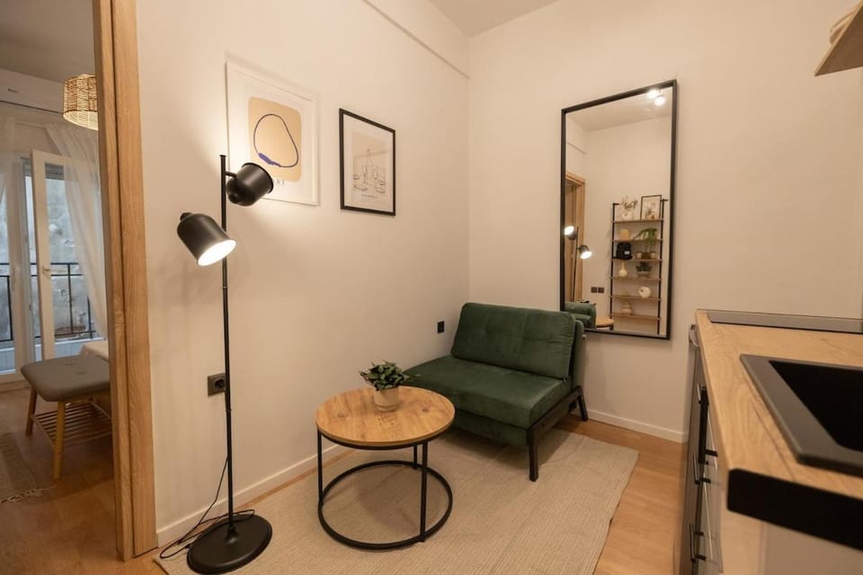The Uppertown Nest, by Jo & Key Living Apartment in Thessaloniki