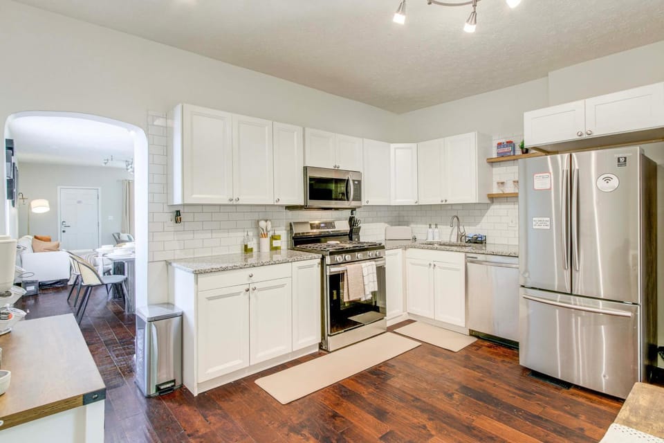 6 Mi to Ohio State: Walkable Home in S Columbus! House in Ohio