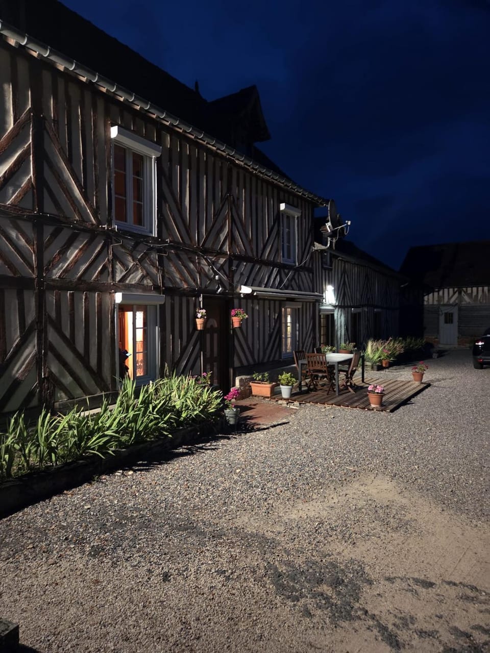 Property building, Night