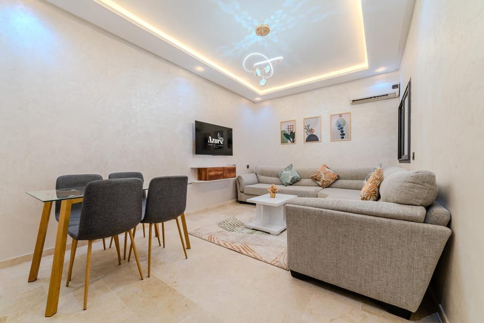 Communal lounge/ TV room, TV and multimedia, Living room, Seating area