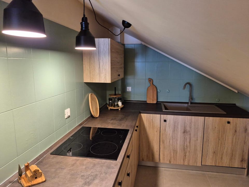 Kitchen or kitchenette, stove