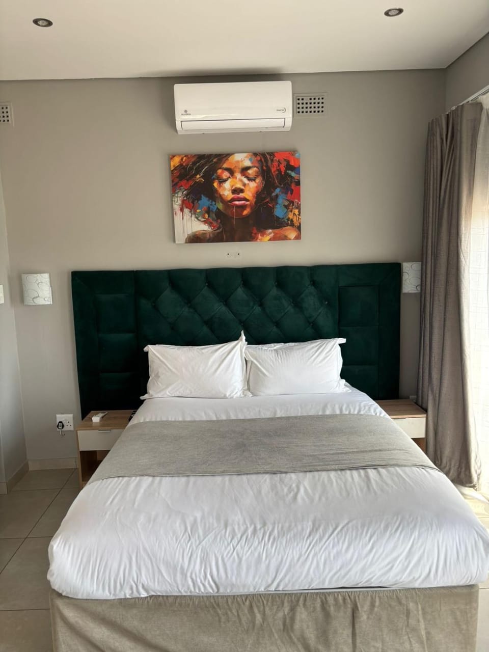 Bed, Bedroom, hair dresser, hair dryier, air conditioner, air conditioner