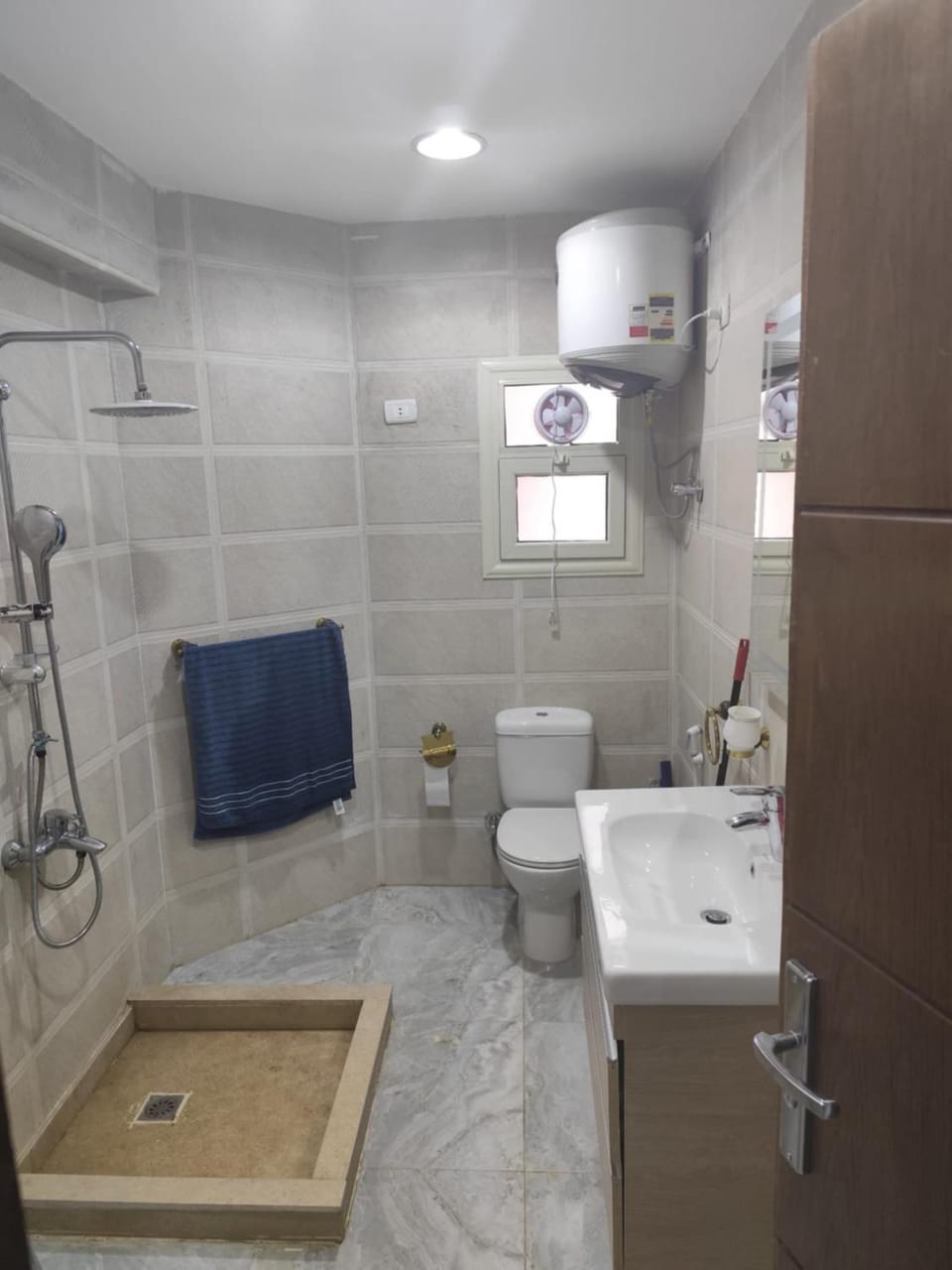 Shower, Bathroom