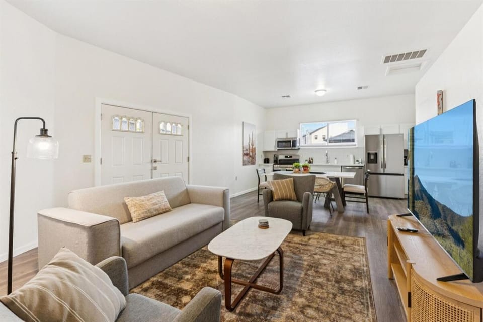 Relaxing Casita - Pool - Spa - Prime Location Apartment in Phoenix