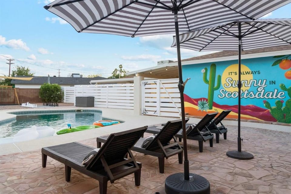 Relaxing Casita - Pool - Spa - Prime Location Apartment in Phoenix