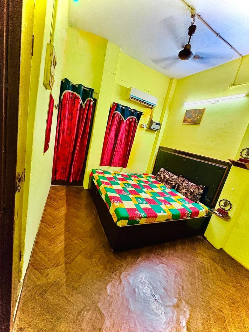 Maa Vaishno Guest House Bed and Breakfast in Varanasi
