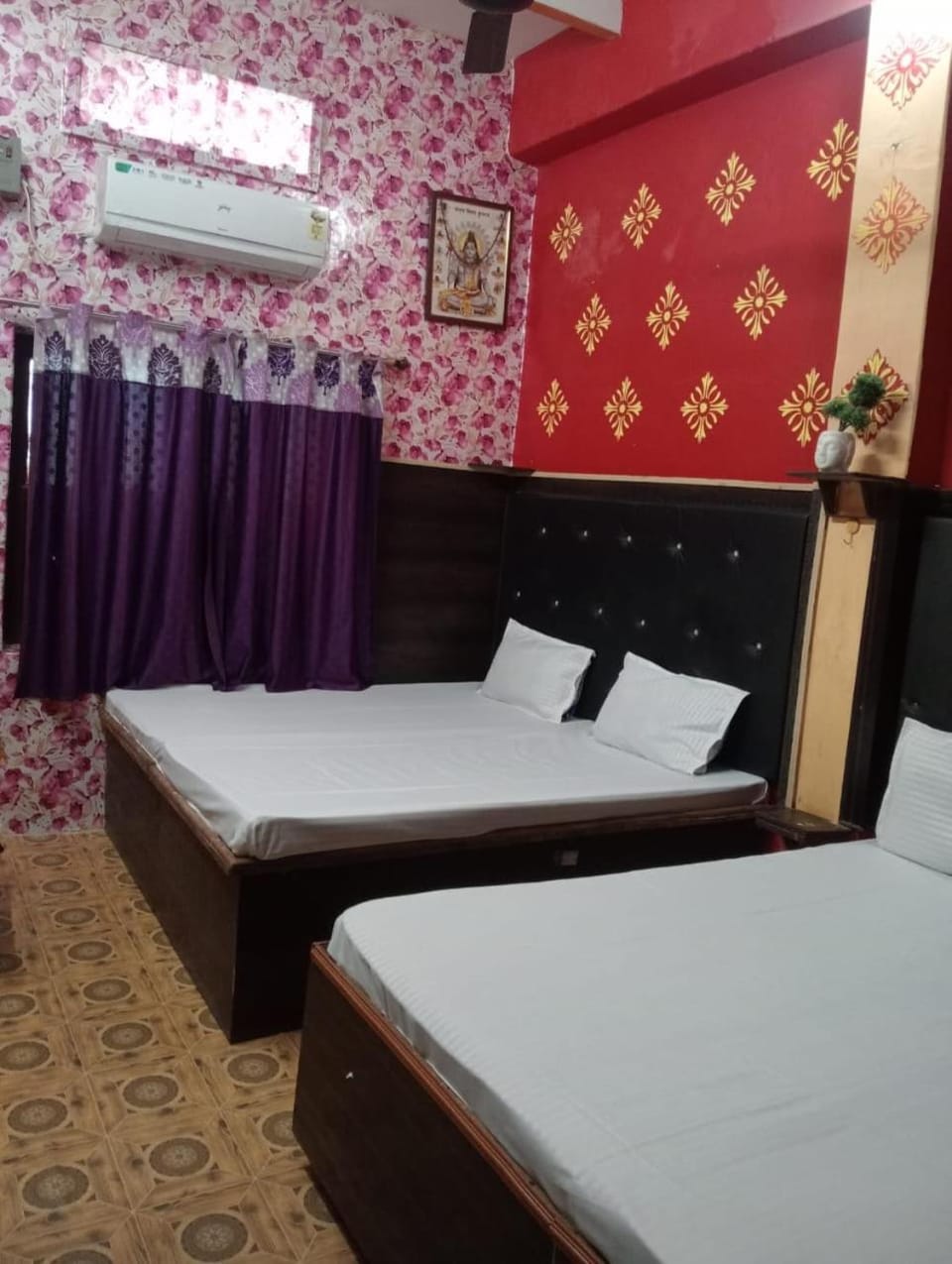 Maa Vaishno Guest House Bed and Breakfast in Varanasi