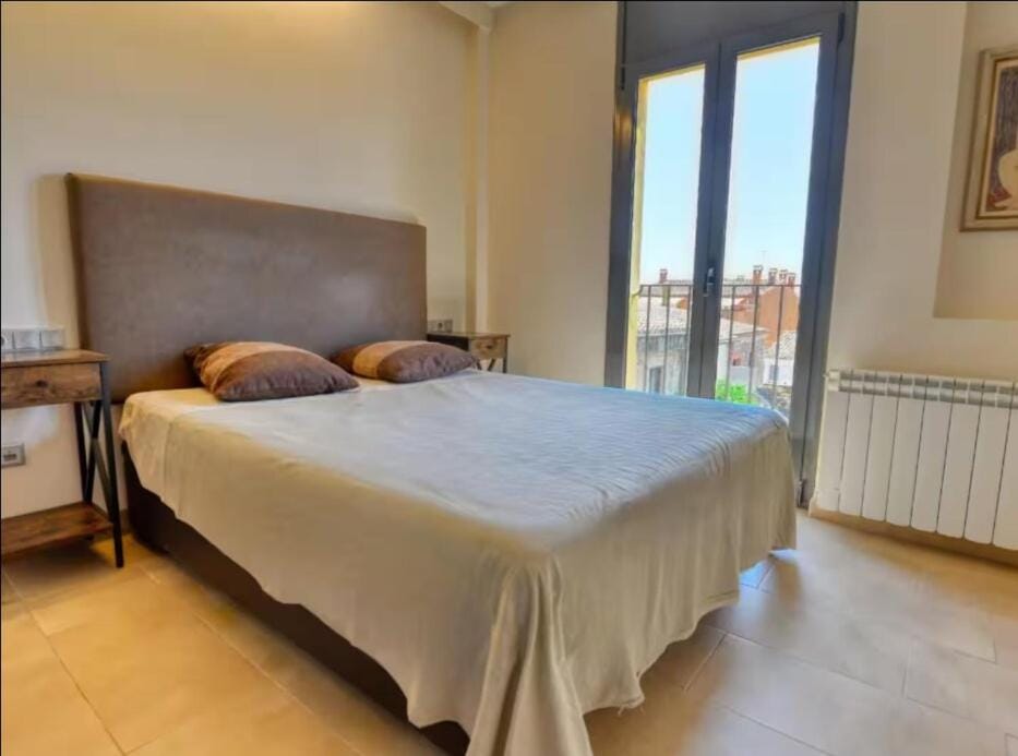 Bright and central apartment Apartment in Palafrugell