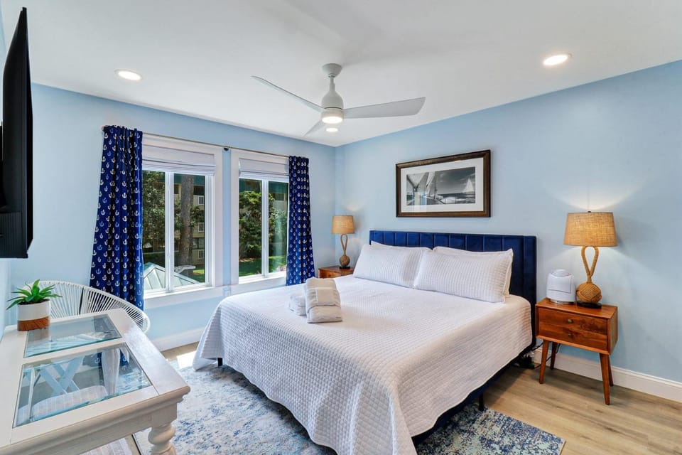 Stunning 2 Bedroom Villa Steps to the Beach Villa in Hilton Head Island