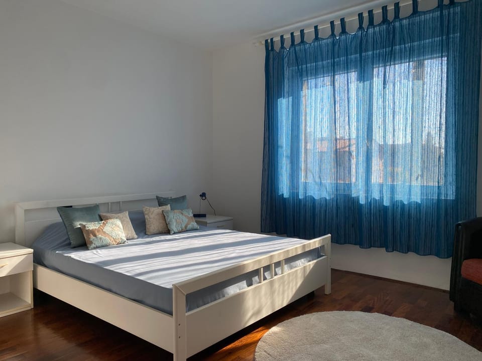 OASIS -10 min Walk to center- 2 bedrooms -Free parking-Bike storage Apartment in Bassano del Grappa