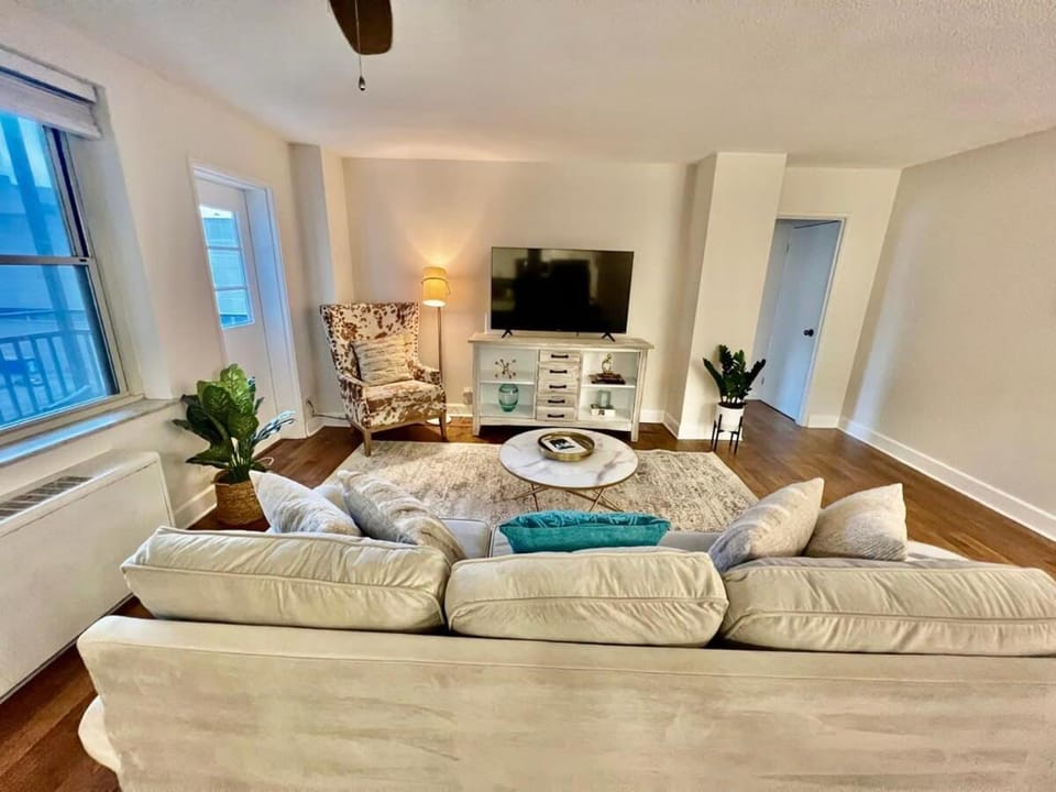 15A Stylish City Condo in Downtown Atlanta House in Atlanta