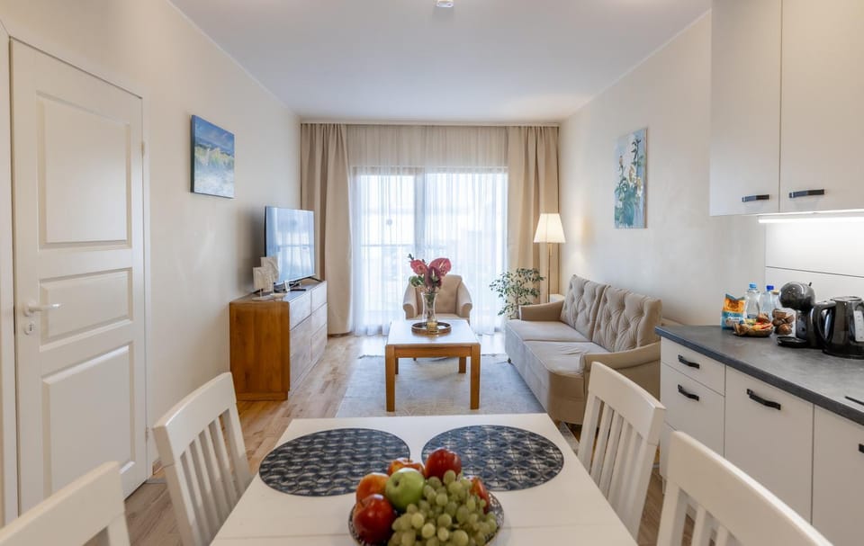 Vincent Sunlight Stay - Near Clinic, Arena and Stadium Apartment in Lithuania