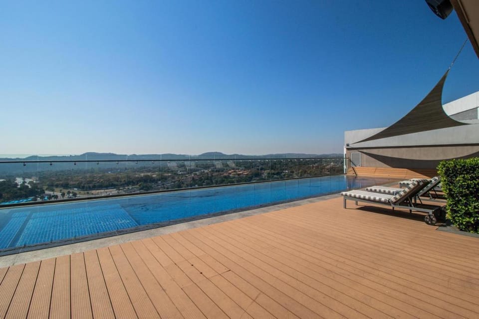 423 Menlyn maine Apartment Hotel in Pretoria
