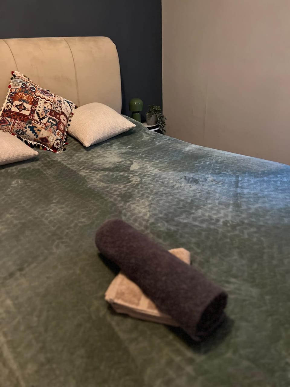 1 Bed Flat - Walton-on-Thames Apartment in England