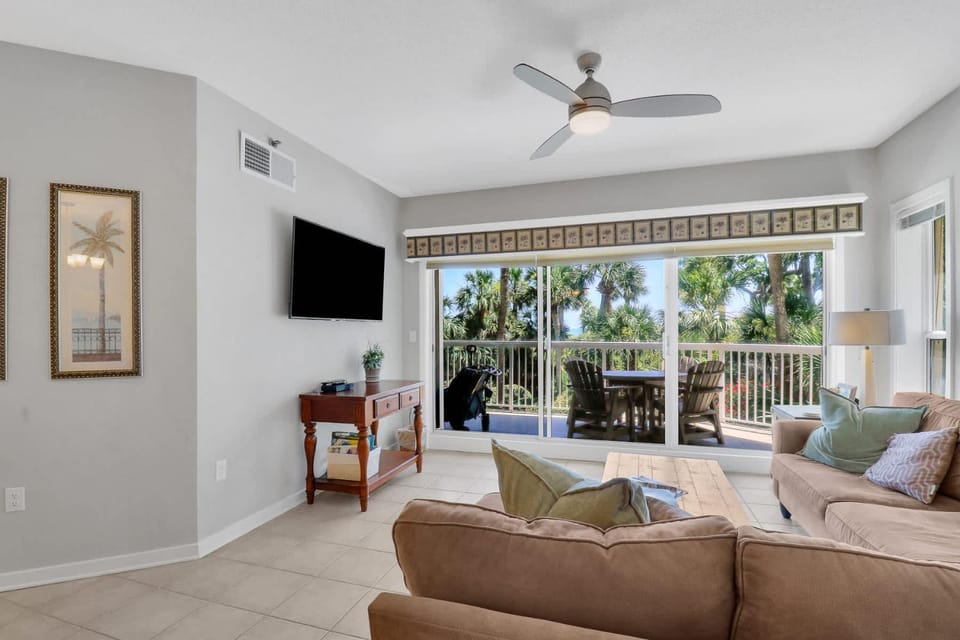 Oceanfront Villa Direct Beach Access Villa in Hilton Head Island