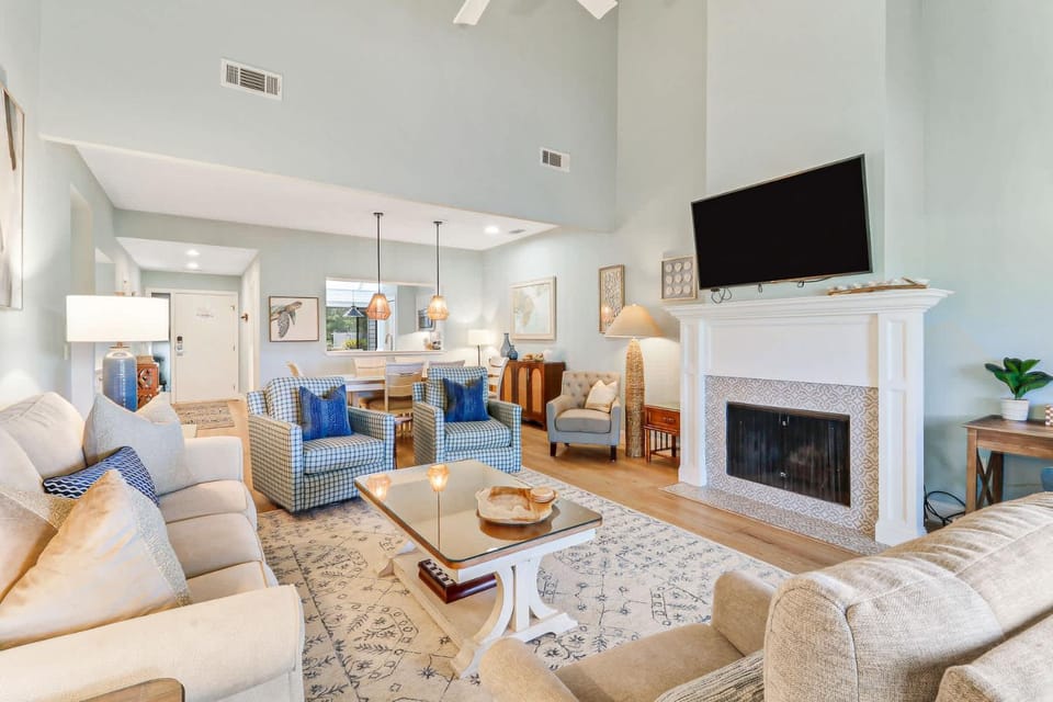 972 Inverness Villa Golf Views Pool & Tennis Villa in Hilton Head Island